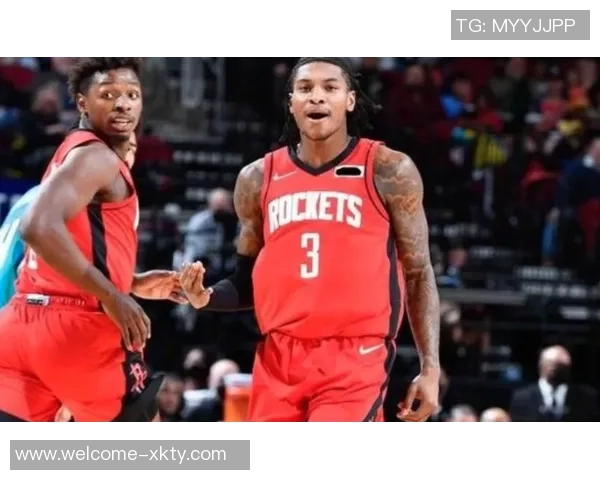 克林根近期状态火热五场三分命中率高达八成并贡献十一次助攻