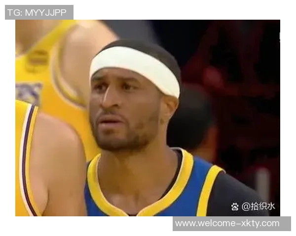 波杰姆在30分钟内多次砍下20分5篮板5助攻并命中5个三分追平库里勇士队史第二人